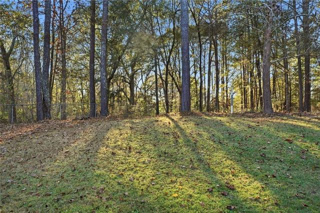 745 Country Lake Court, Mcdonough, GA 30252