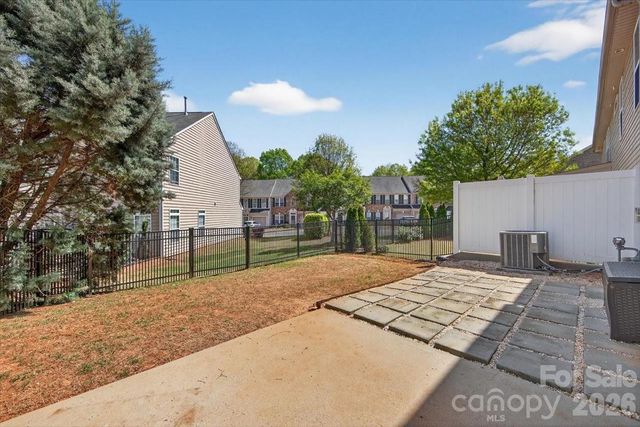 4350 Park South Station Boulevard, Charlotte, NC 28210