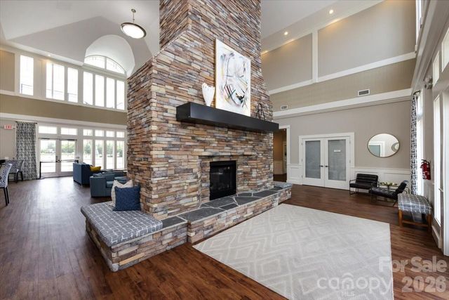 4350 Park South Station Boulevard, Charlotte, NC 28210