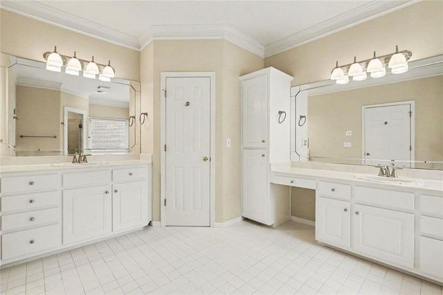 2737 Duncans View Trace NE, Buford, GA 30519