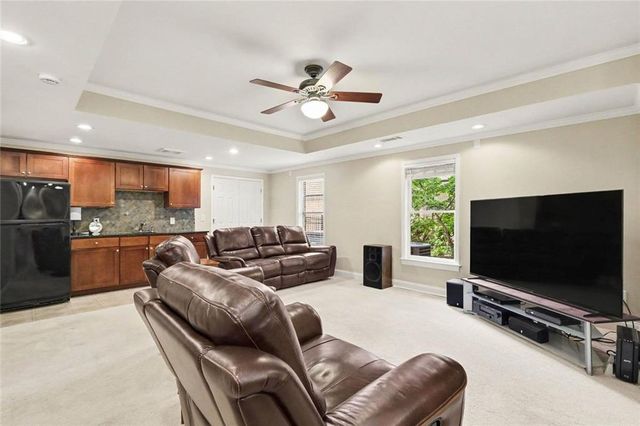 2737 Duncans View Trace NE, Buford, GA 30519