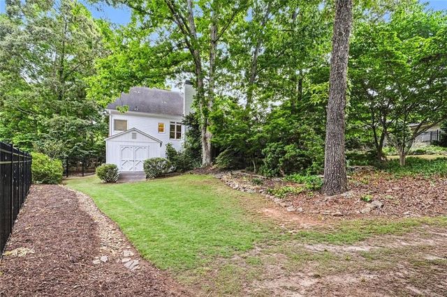 2737 Duncans View Trace NE, Buford, GA 30519