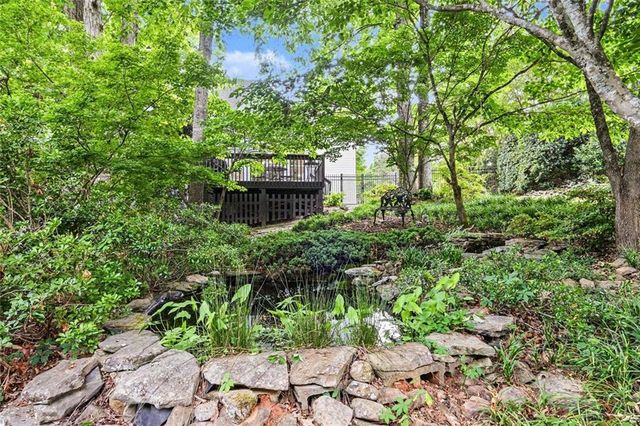 2737 Duncans View Trace NE, Buford, GA 30519