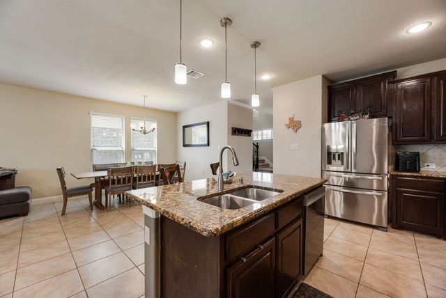 525 Alice Lane, Fate, TX 75189