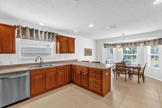 401 BISHOPVILLE LOOP, The Villages, FL 32162
