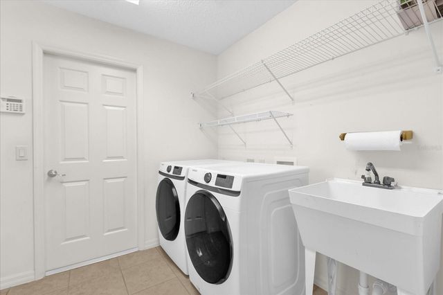 401 BISHOPVILLE LOOP, The Villages, FL 32162