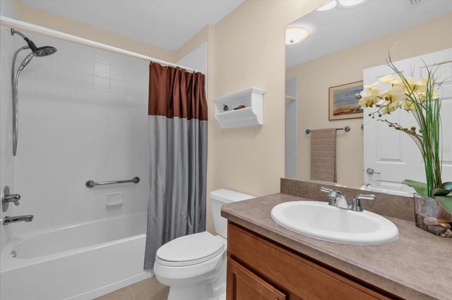 401 BISHOPVILLE LOOP, The Villages, FL 32162