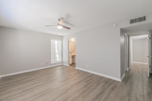 4901 Bryce Avenue A, Fort Worth, TX 76107