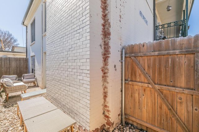 4901 Bryce Avenue A, Fort Worth, TX 76107