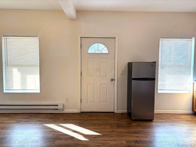 454 Route 376 Unit 1A, Hopewell Junction, NY 12533