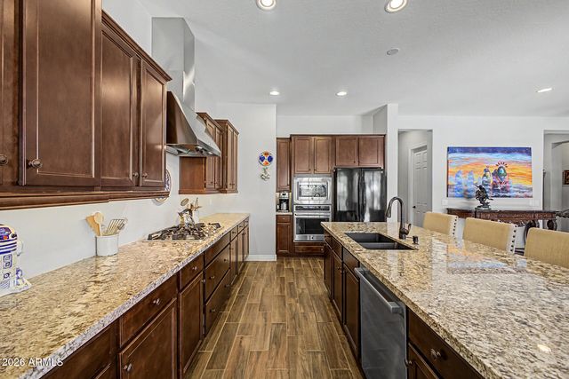 18471 W PARADISE Lane, Surprise, AZ 85388