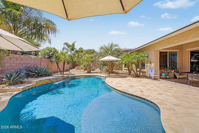 18471 W PARADISE Lane, Surprise, AZ 85388
