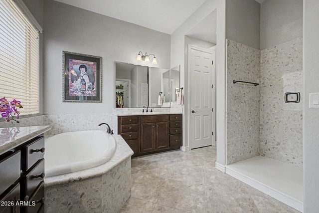 18471 W PARADISE Lane, Surprise, AZ 85388