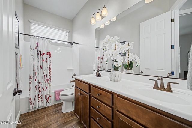 18471 W PARADISE Lane, Surprise, AZ 85388