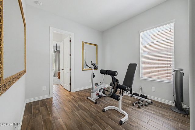 18471 W PARADISE Lane, Surprise, AZ 85388