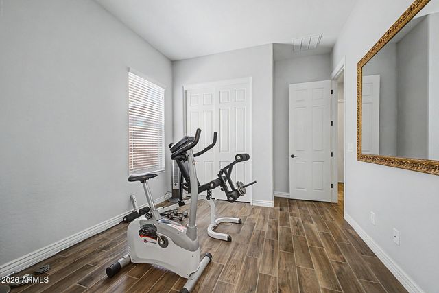 18471 W PARADISE Lane, Surprise, AZ 85388