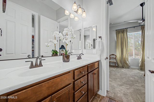 18471 W PARADISE Lane, Surprise, AZ 85388