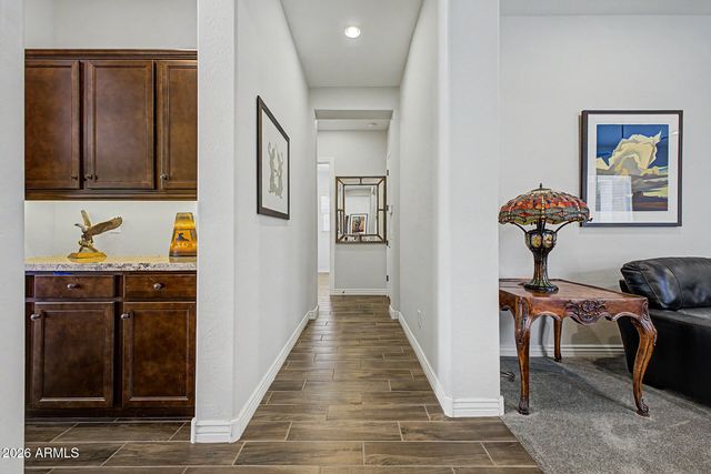 18471 W PARADISE Lane, Surprise, AZ 85388