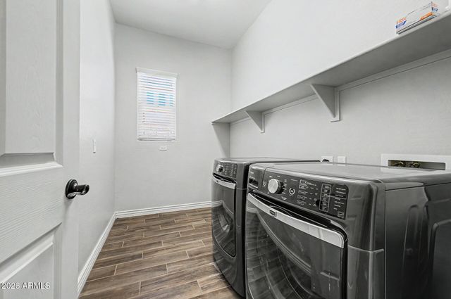 18471 W PARADISE Lane, Surprise, AZ 85388