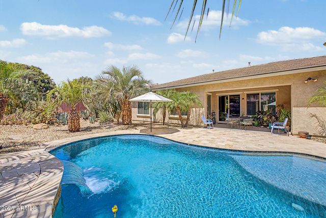 18471 W PARADISE Lane, Surprise, AZ 85388
