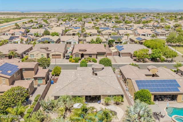 18471 W PARADISE Lane, Surprise, AZ 85388