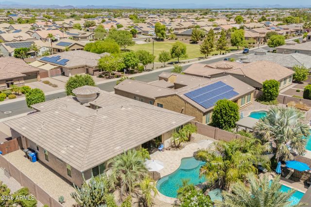 18471 W PARADISE Lane, Surprise, AZ 85388