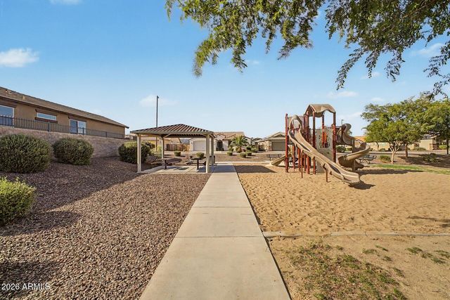 18471 W PARADISE Lane, Surprise, AZ 85388