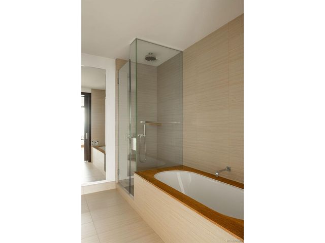 1133 14th St 3700, Denver, CO 80202