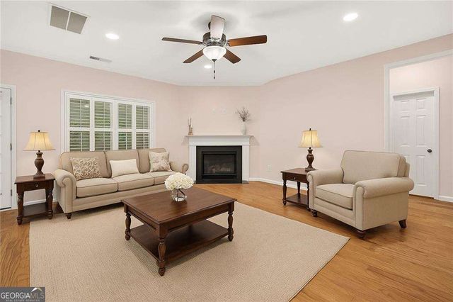 1931 Gregory Run NE, Atlanta, GA 30345