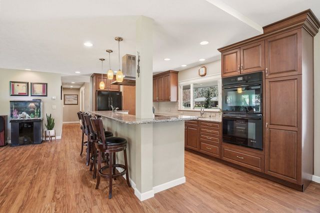 4708 S HELENA St, Spokane, WA 99223