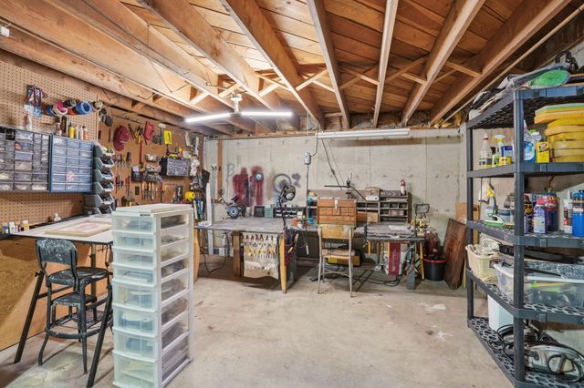 4708 S HELENA St, Spokane, WA 99223