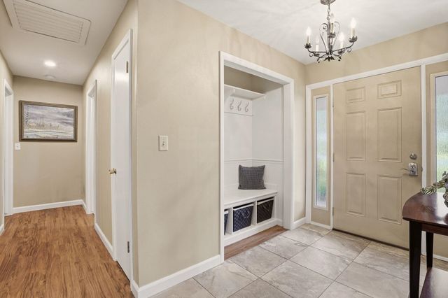 4708 S HELENA St, Spokane, WA 99223