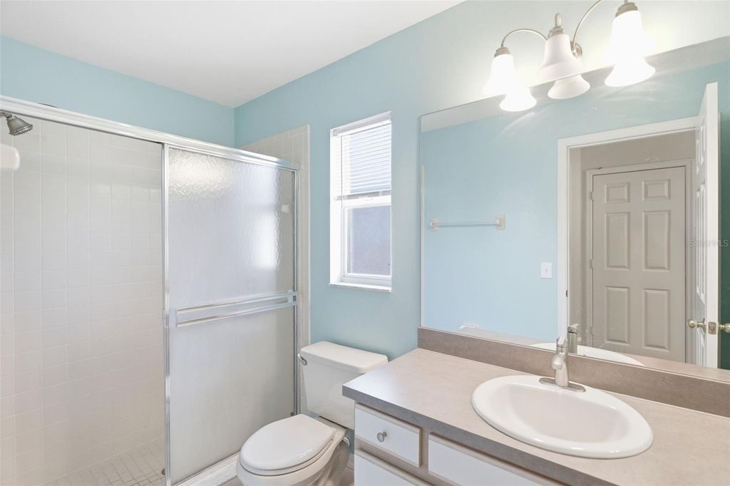 Image 11 of property listing at 1741 SUNSET VIEW CIRCLE, Apopka, FL 32703