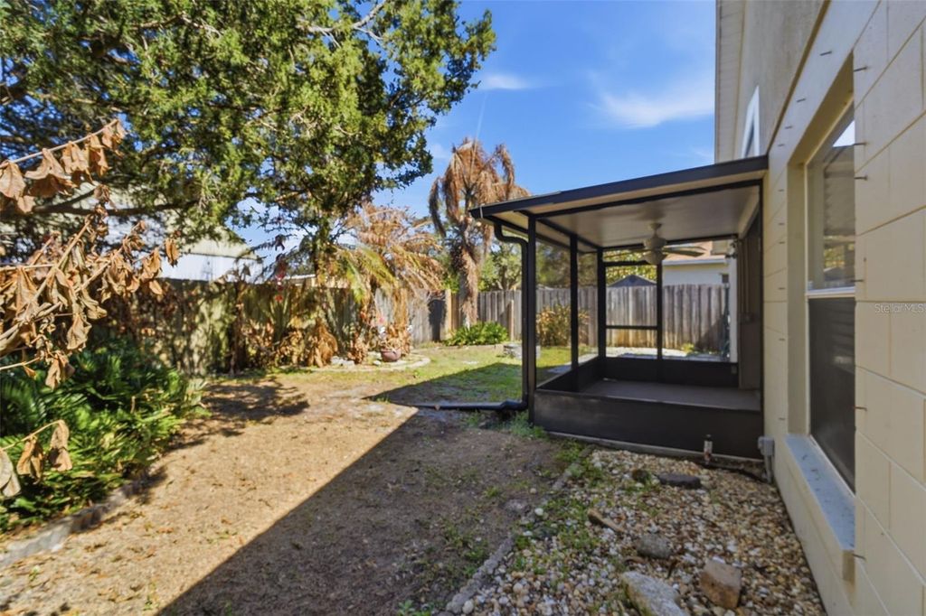 Image 3 of property listing at 1741 SUNSET VIEW CIRCLE, Apopka, FL 32703