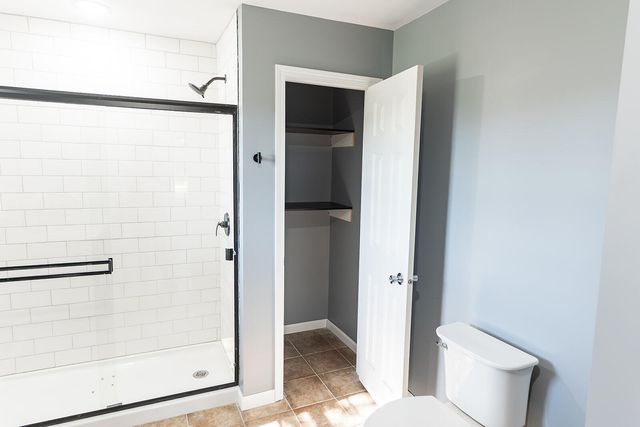 36 Round Prairie Road, Louisburg, MO 65685