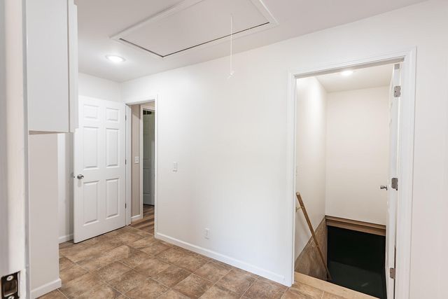 36 Round Prairie Road, Louisburg, MO 65685