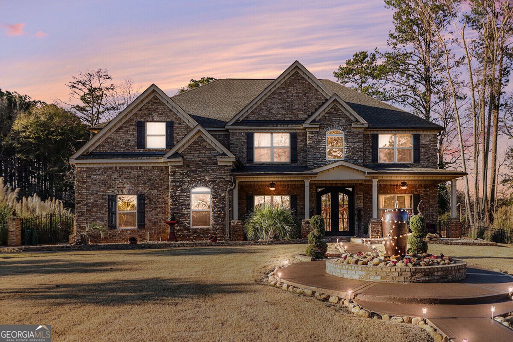 129 Limbaugh Valley Drive, Mcdonough, GA 30252