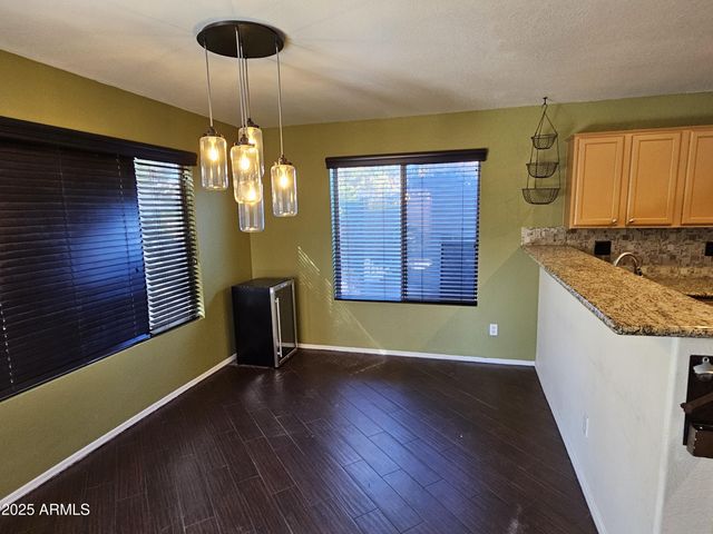 393 W Colt Road, Tempe, AZ 85284