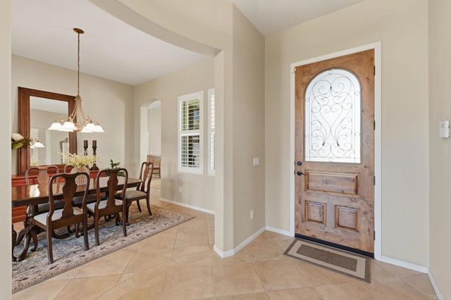 363 Melbourne Glen, Escondido, CA 92026