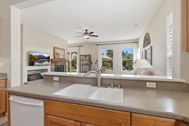 363 Melbourne Glen, Escondido, CA 92026