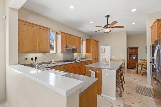 363 Melbourne Glen, Escondido, CA 92026