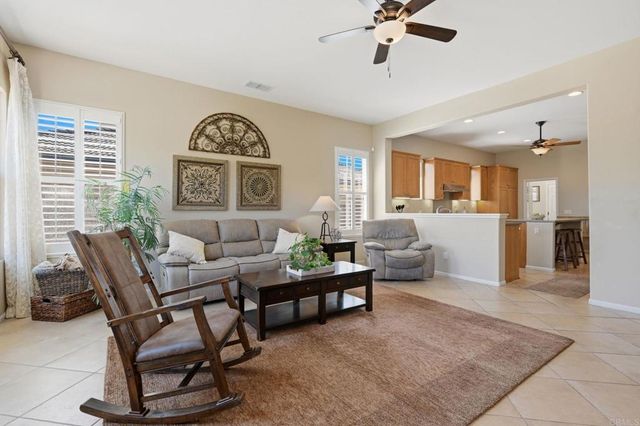 363 Melbourne Glen, Escondido, CA 92026