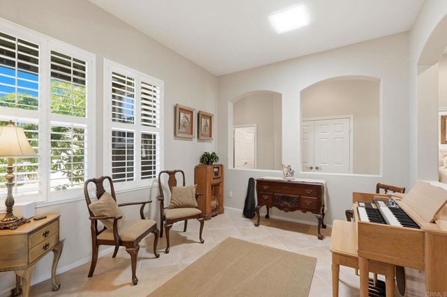 363 Melbourne Glen, Escondido, CA 92026