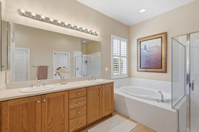 363 Melbourne Glen, Escondido, CA 92026