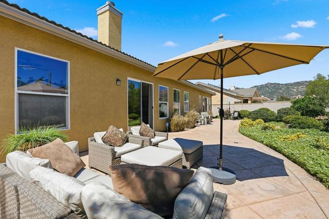 363 Melbourne Glen, Escondido, CA 92026