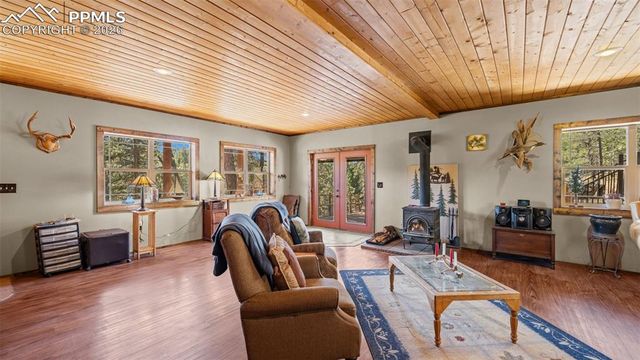 1253 E Bison Creek Trail, Divide, CO 80814