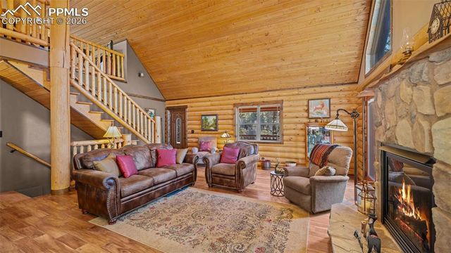 1253 E Bison Creek Trail, Divide, CO 80814