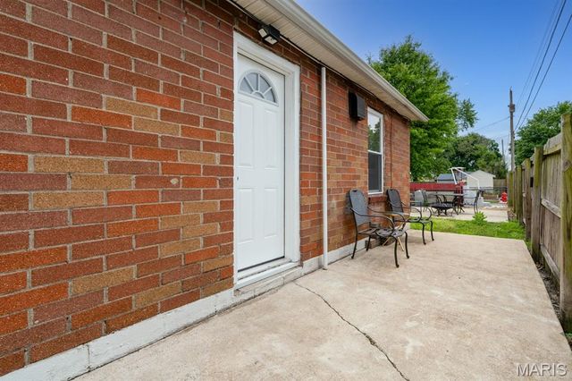 3009 Warren Avenue, Granite City, IL 62040