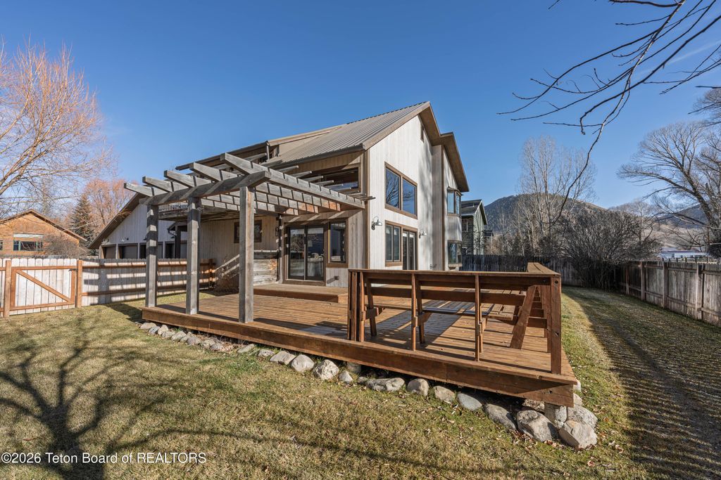 3016 ALPINE VIEW Lane, Jackson, WY 83001 photo 2