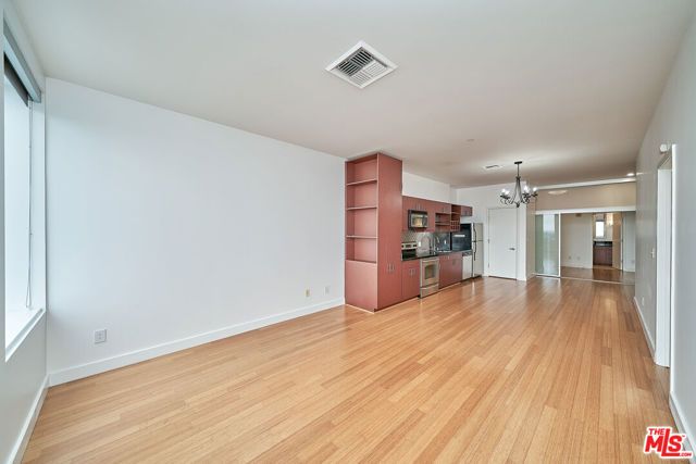 3810 Wilshire Boulevard 1708, Los Angeles, CA 90010